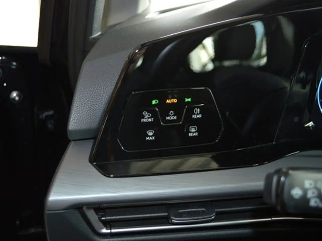 Volkswagen Golf DSG Golf VIII Style