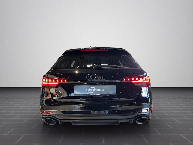 Audi RS4 Avant Quattro