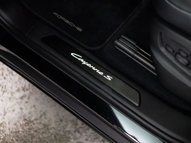 Porsche Cayenne E-Hybrid S