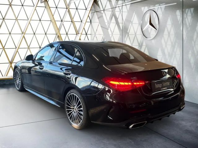 Mercedes-Benz C 180 AMG Line Sedan