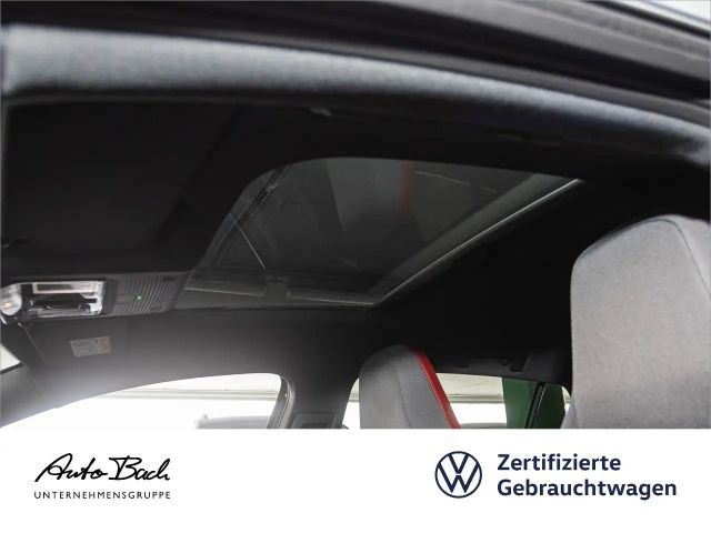 Volkswagen Golf 2.0 TSI DSG GTI Golf VIII