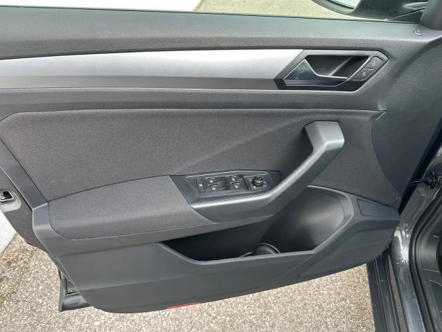 Volkswagen T-Roc DSG