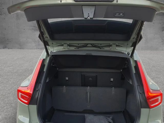 Volvo XC40 Dark Plus