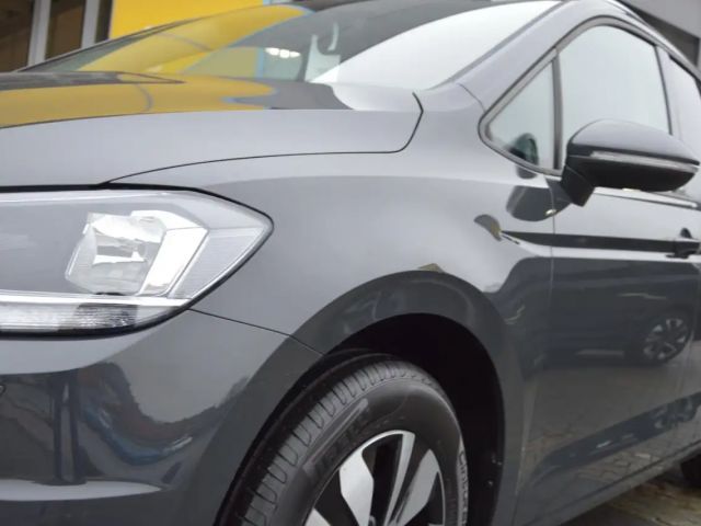 Volkswagen Touran DSG Move