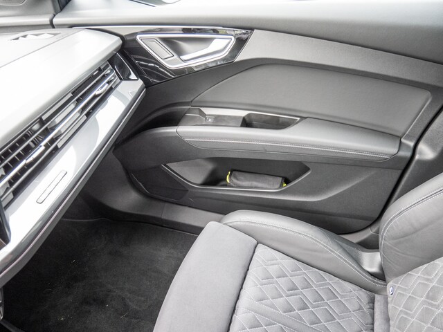 Audi Q4 e-tron SUV 45 e-tron Audi Q4 e-tron