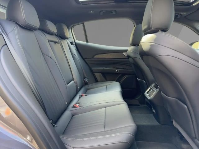 Maserati Grecale MY25 - 300PS - AWD - PANO - LED