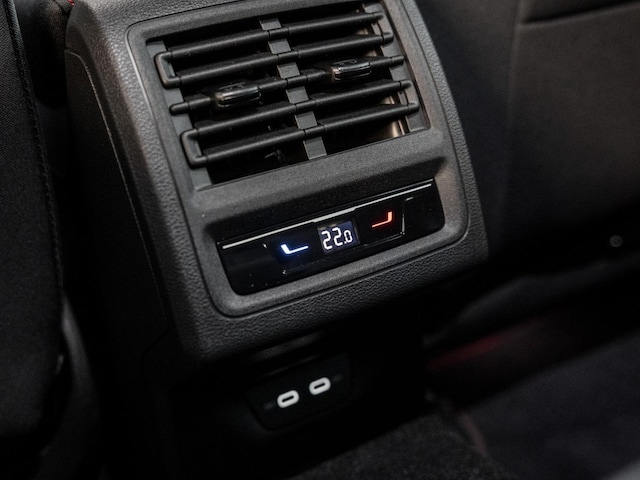 Volkswagen Golf 2.0 TSI Golf VIII