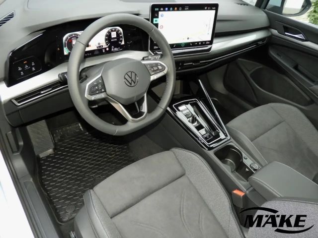 Volkswagen Golf 1.5 eTSI DSG IQ.Drive Style