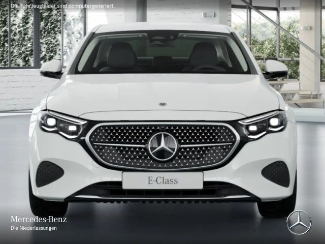 Mercedes-Benz E 200 AVANTGARDE Sedan