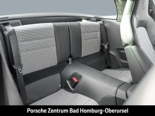 Porsche 992 4S Coupé Targa