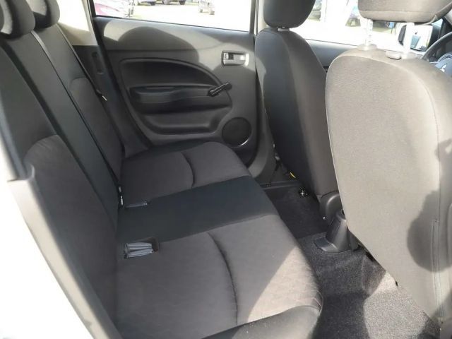 Mitsubishi Space Star MIVEC Star