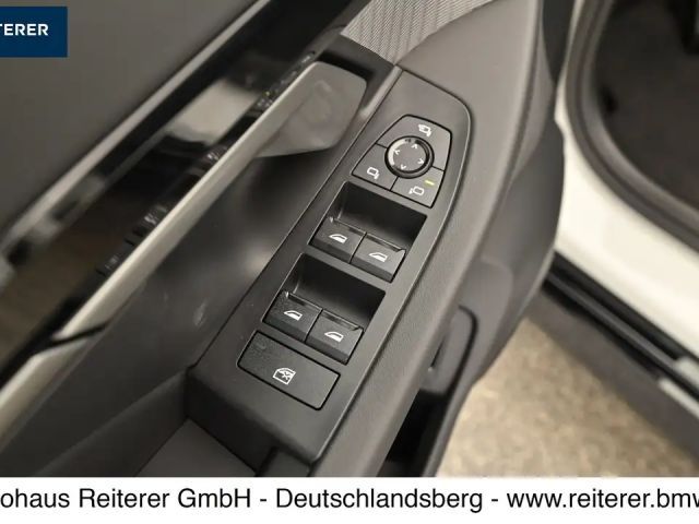 BMW 530 530e M-Sport Sedan xDrive