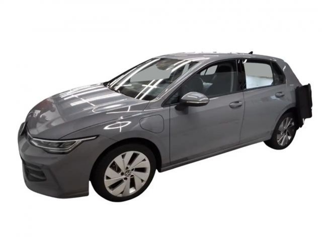 Volkswagen Golf Life eHybrid