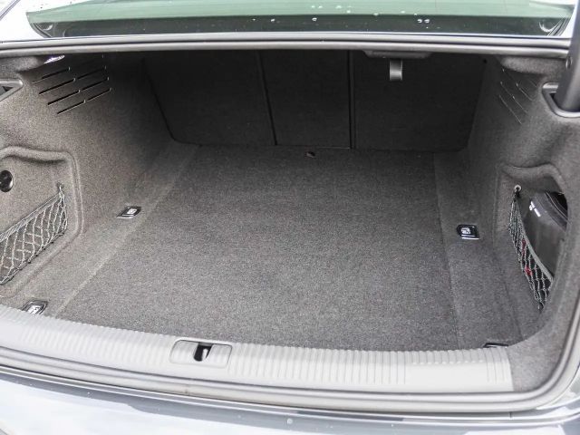 Audi A4 40 TDI Quattro S-Tronic Sedan