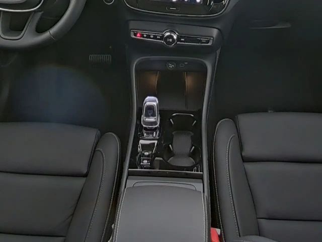 Volvo XC40 Dark Plus