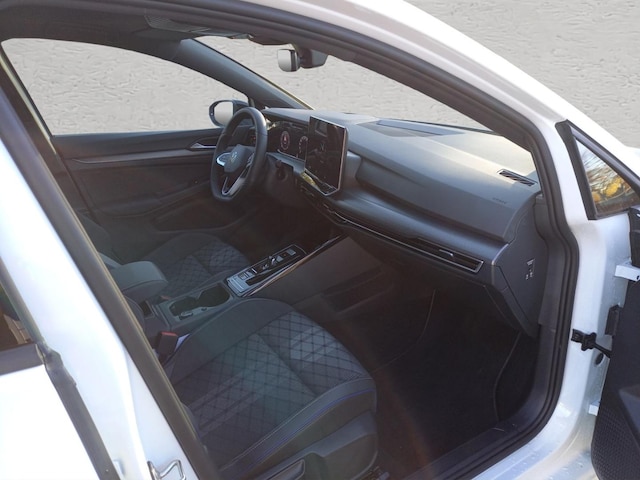 Volkswagen Golf 2.0 TDI DSG R-Line