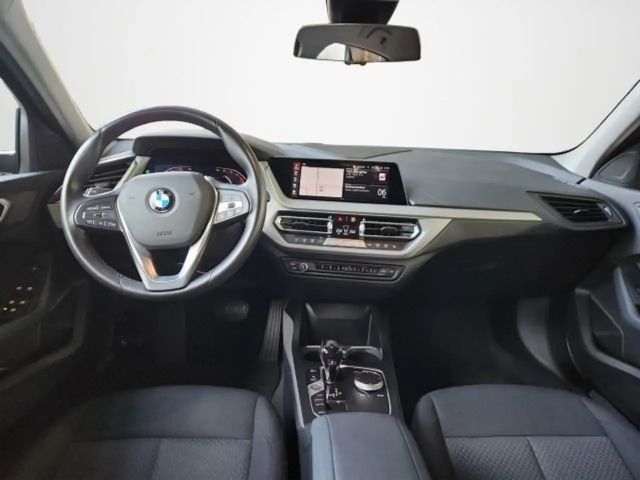BMW 118 118i Advantage pakket Sedan