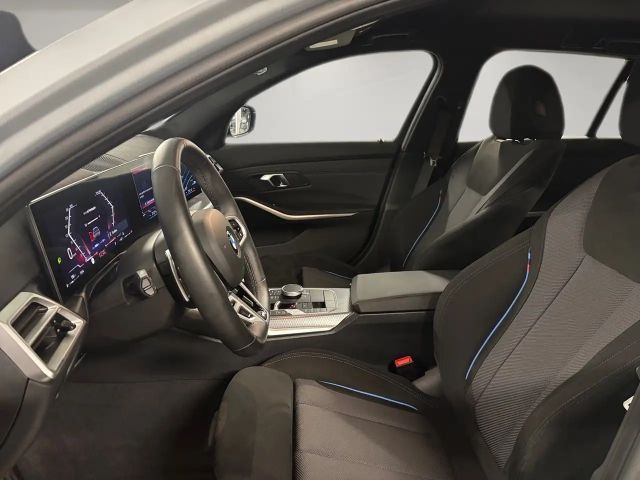 BMW 330 330i Touring xDrive