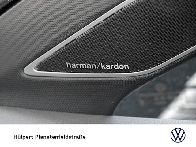 Volkswagen Golf 1.5 eTSI DSG R-Line Variant