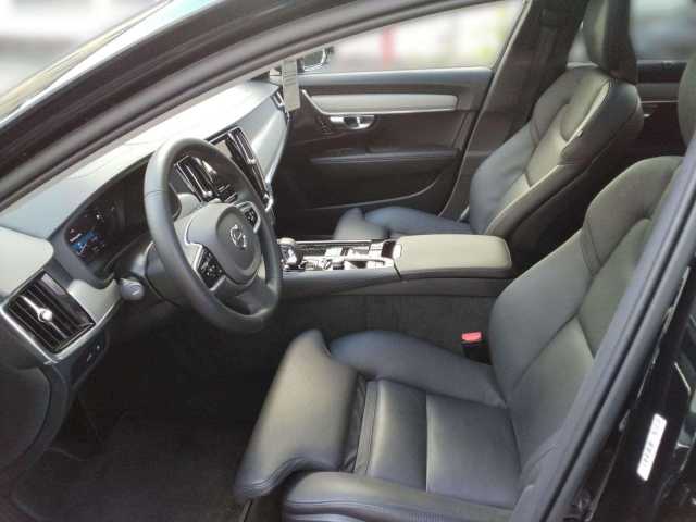 Volvo V90 AWD Dark Plus Recharge
