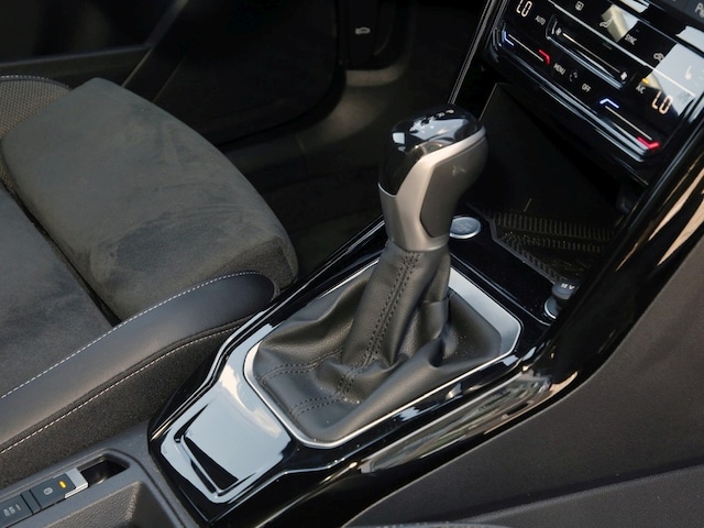 Volkswagen T-Roc 1.5 TSI DSG R-Line