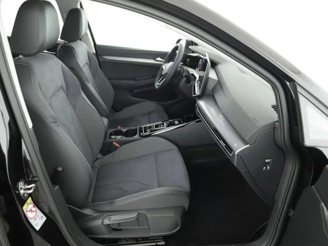 Volkswagen Golf DSG Style eHybrid