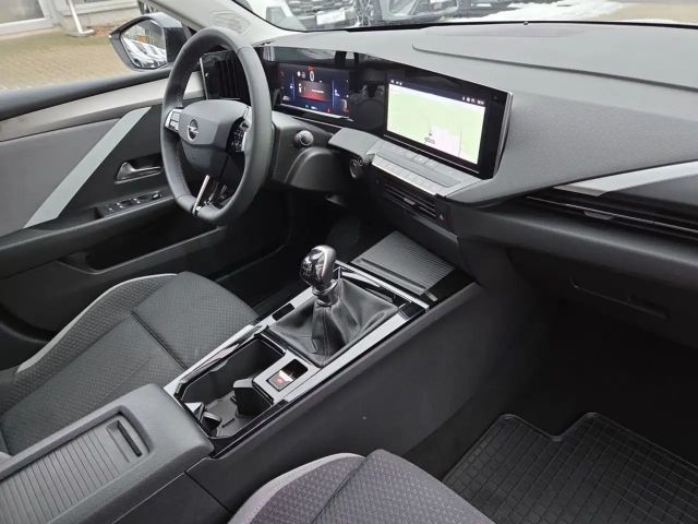 Opel Astra 1.2 Turbo Sports Tourer Turbo