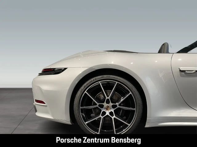Porsche 992 Cabrio Carrera