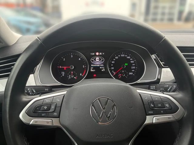 Volkswagen Passat Business Variant