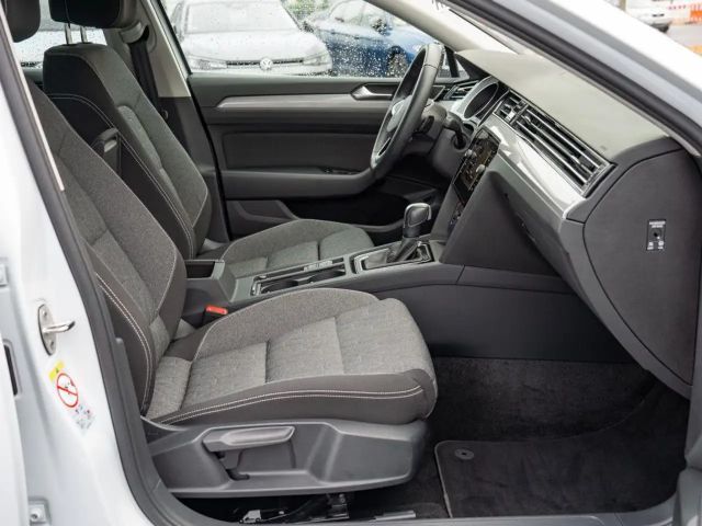 Volkswagen Passat 2.0 TDI Business DSG Variant