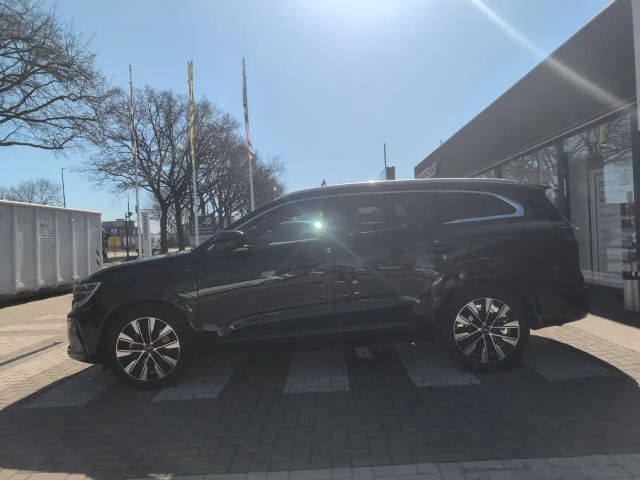 Renault Espace E-Tech Hybrid Techno