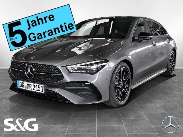 Mercedes-Benz CLA 200 AMG Line