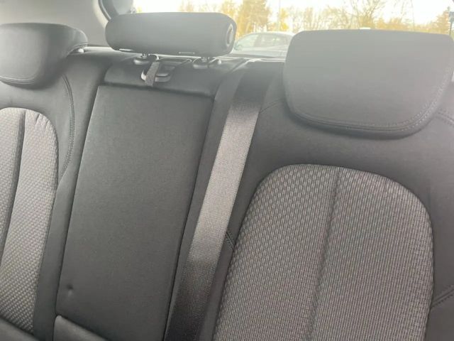 BMW 116 116i Advantage pakket Sedan