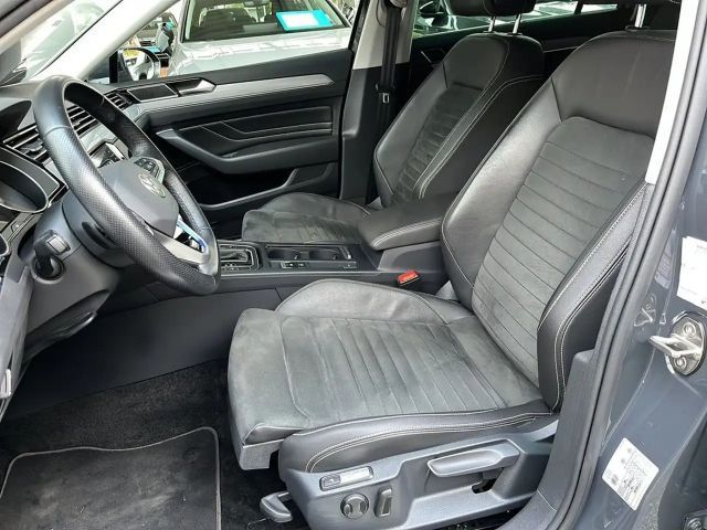 Volkswagen Passat DSG GTE Variant