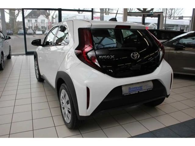 Toyota Aygo X Business Hatchback