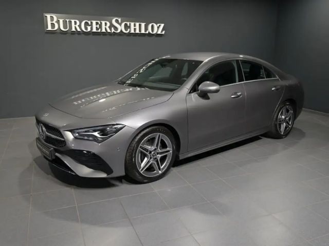 Mercedes-Benz CLA 200 AMG Line Coupé