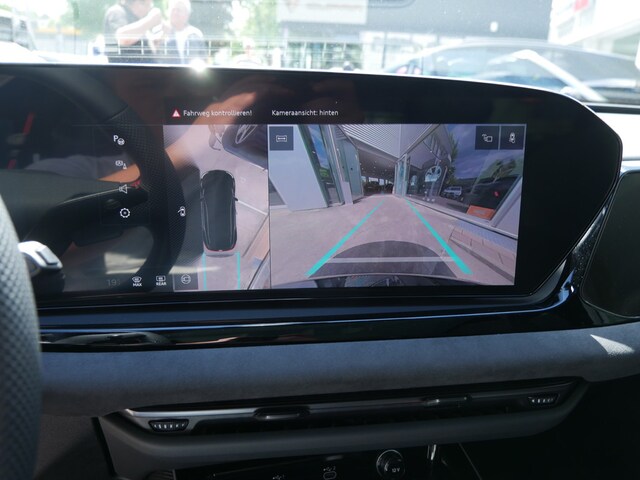 Audi A6 e-tron Avant Quattro