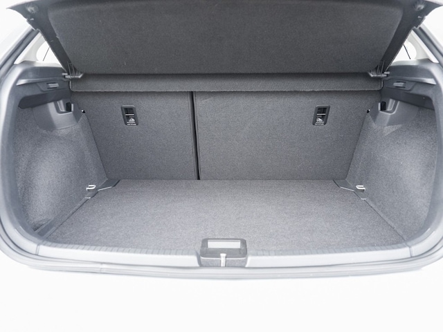 Volkswagen Polo 1.0 TSI DSG Style