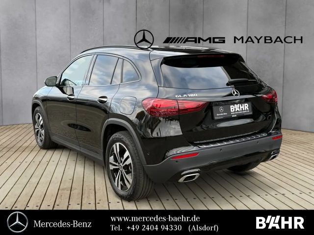 Mercedes-Benz GLA 180 Progressive