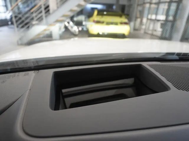 BMW 520 520i M-Sport Sedan