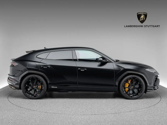 Lamborghini Urus Performante