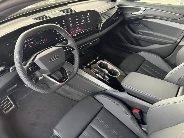 Audi A6 Avant Quattro S-Line S-Tronic