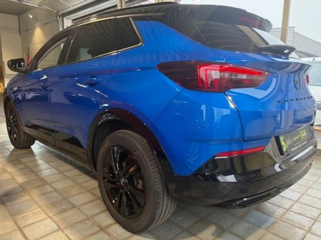 Opel Grandland X 1.2 Turbo