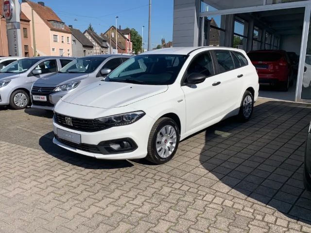 Fiat Tipo Hybrid Automatik Tempomat Klima Bordcomp.