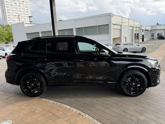 Volkswagen Tiguan 2.0 TSI DSG R-Line