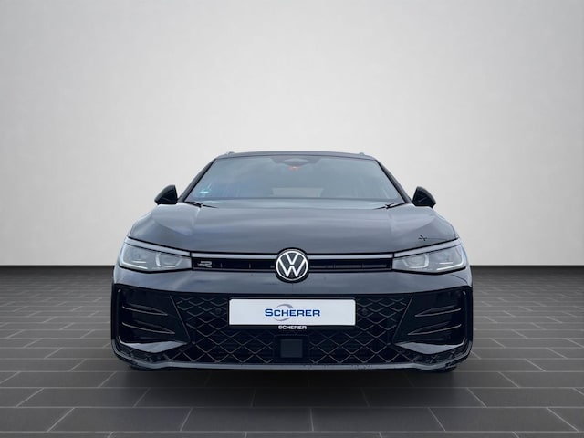 Volkswagen Passat DSG IQ.Drive R-Line
