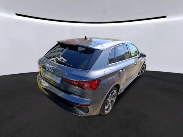 Audi A3 35 TFSI S-Line Sedan Sportback