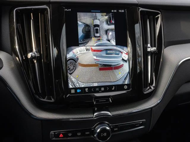 Volvo XC60 AWD Dark Plus