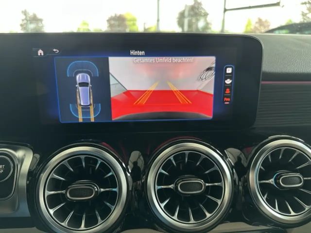 Mercedes-Benz EQB 300 4MATIC Progressive