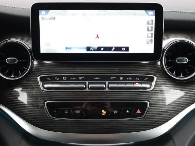 Mercedes-Benz EQV 300